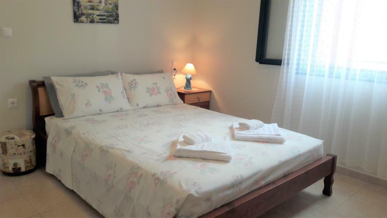 Giannos Apartments Agia Efimia Eksteriør billede